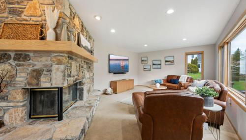 Cherry Hill - Minutes to Downtown! Hot Tub, Spacious Yard & Dogs OK! - Foto 5