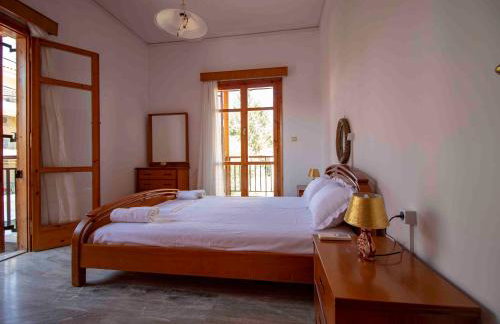 Laconian Collection #Mavrovouni By the Sea# - Foto 28