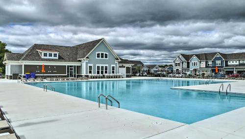 Modern and Spacious Home with Pool in Ocean View! - Foto 2