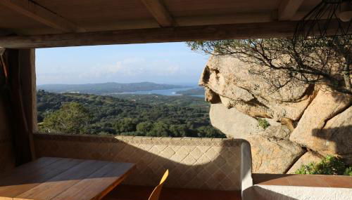 House on the Emerald Coast with spectacular views of the Maddalena - Foto 1
