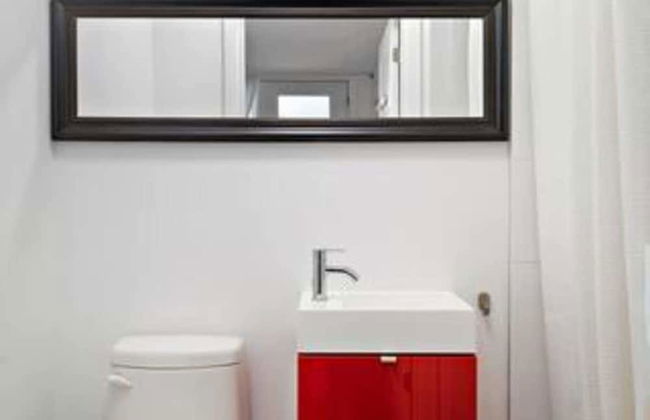 3 Bedroom Penthouse Great for Family Vacation - Photo 66