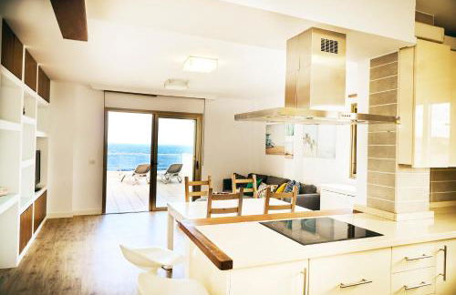 3BDR + 2BATH OCEAN VIEW APARTMENT - Foto 2