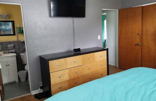 Endless Summer Oasis with a Pool - Foto 15