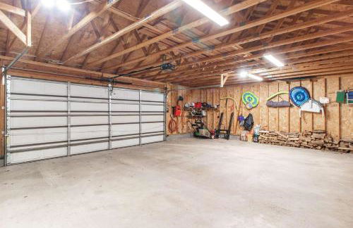 Dog Friendly Leech Lake Home w Perfect Beach Garage Boat Lift - Foto 69