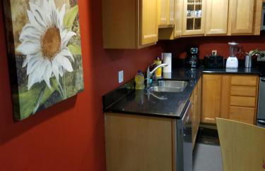 Spacious and Private 3BR, 3BA with free parking near Downtown Washington DC - Foto 21