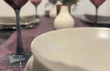 Purple Escape Balkon Netflix zentral - Foto 19