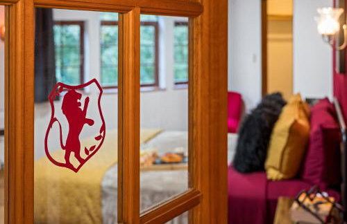 Magical Retreat at the Enchanted Vashon Castle - Foto 32