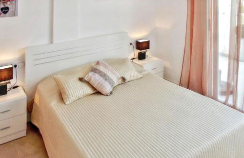 Modern apartment in Vinaròs with sea view and shared pool - Foto 3