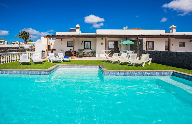 Beautiful 2 Bed Villa With Large Pool Casa Manana - Foto 21