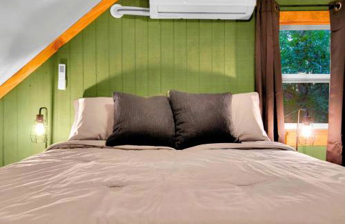 Meadow Retreat - Hot Tub, Fire Pit & Games - Photo 37