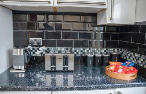 Modern & Spacious 4 Bedroom Residence in manchester - Foto 16