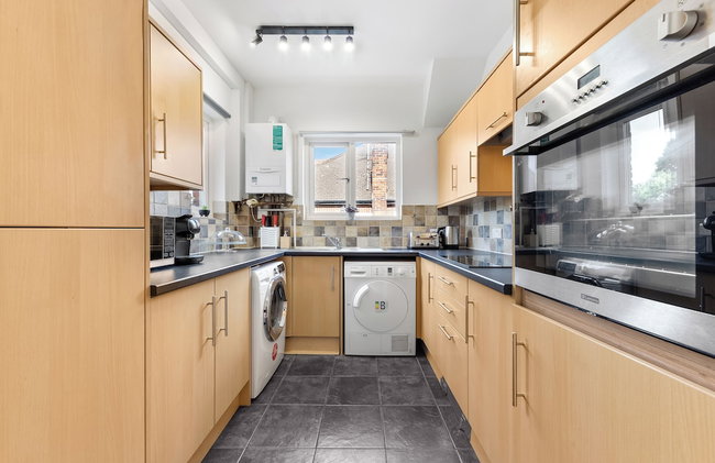 Duplex 3 Bed Apartment - Near Station - Golders Green - Central London - Foto 57
