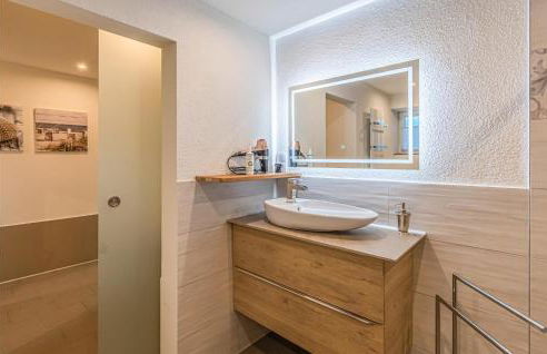 3 Bedroom Cozy Home In Friedrichskoog - Foto 34