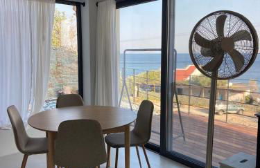 A House with A View - Foto 15