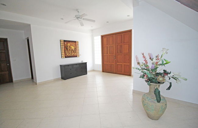 Naklua Pool Villa by PSR ASIA - Foto 2