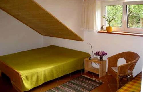 Ferienwohnung im DG, Parkplatz vorm Haus, WLAN - Photo 7