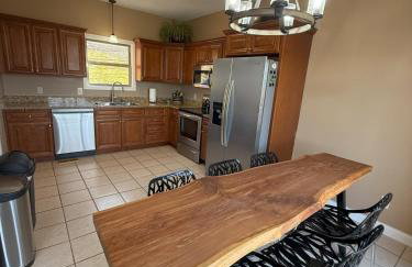 Spacious & Bright Lake Cabin, pet friendly, 8 beds - Foto 16