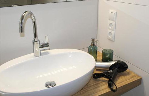 Lovely Apartment In Burgen With Wifi - Foto 29