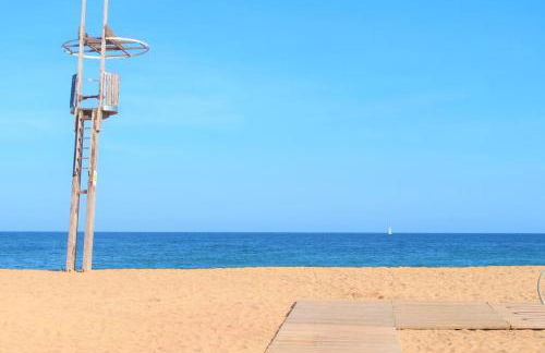 Best refuge in Barcelona - Photo 32