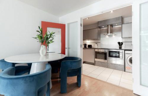 BEST THAMES VIEWS in TOWN! LARGE LUXXE NOMAD DESIGN FAMILY HOMES المساحة والأناقة تلتقي مع الراحة العربية - Foto 42