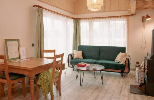 Zielony domek nad Marychą w Budwieć - Foto 21