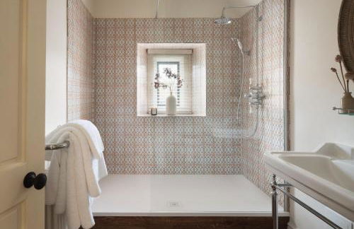 The Little Barn - Photo 25