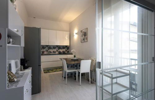 Amazing Serenity Flat for 7, AC, historic center - Foto 16