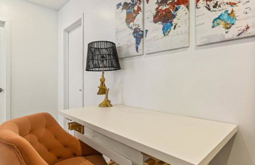 Los Angeles charming big house, king bed, parking, EV - Photo 52