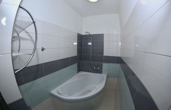 Apartments Kroměříž - Photo 50