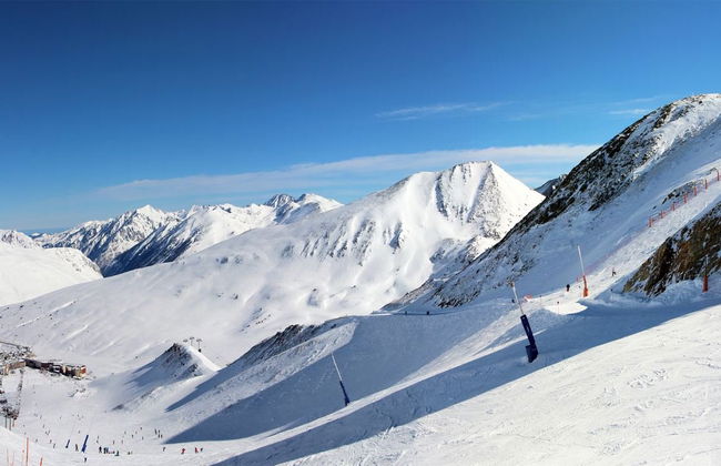 Shusski rental store - Andorra. - Photo 12