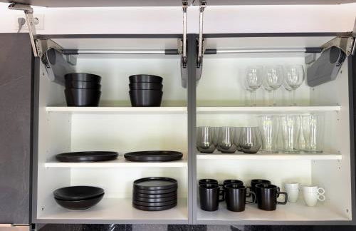 ImmoStay #3 - Penthouse mit zwei Balkonen & Seeblick, Parking & WiFi - Foto 41