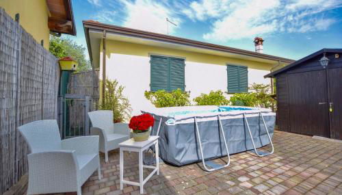 Cozy Apartment In Capezzano Pianore - Foto 2