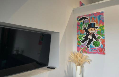 ResiLets - The Monopoly Apartment - Large 4 bedroom - Foto 11