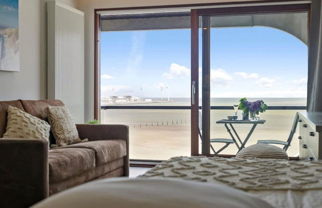 Beautiful Studio With Stunning Seaview and Terrace - Foto 33