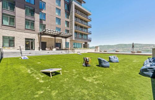 Ski-In Ski-Out Deer Valley Condo - Photo 34