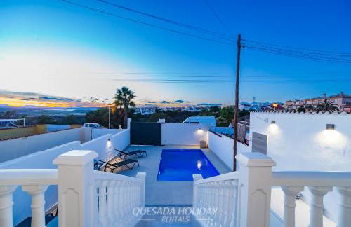 Semi-Detached Villa Costa Balear Private Pool & Views - Photo 24