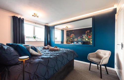 Hot Tube&Private Driveway&11 Guests Family&Contractors Bedford - Foto 35