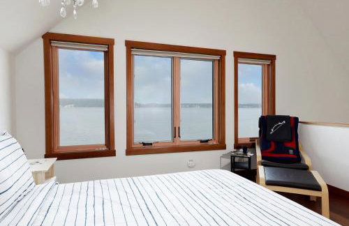 WhidbeyBeachHouse, an Oceanfront Getaway on a Private Beach - Foto 27