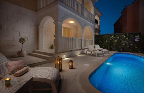 Villa Authentica with Heated Pool - Foto 2