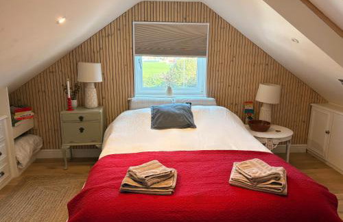 Stunning Beach House Indoor Pool - Foto 46