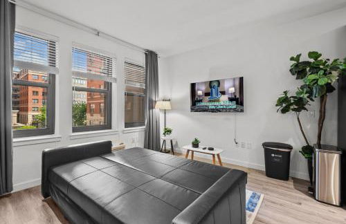 Luxury 1BR Apt-Pool RWJ-Rutgers StPeter-Free Parking - NYC316 - Foto 35
