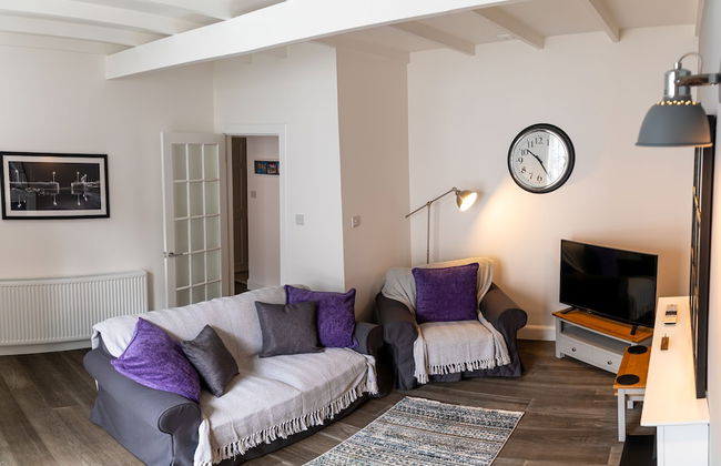 The Old Paint Shop Apartment - Centrally Situated - Foto 8