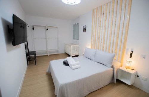AriCentro - Casa Vacacional de 3 dormitorios cerca del aeropuerto - Foto 20