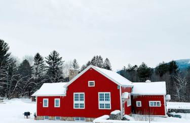Historic Renovated Barn at Boorn Brook Farm - Manchester Vermont - Photo 16