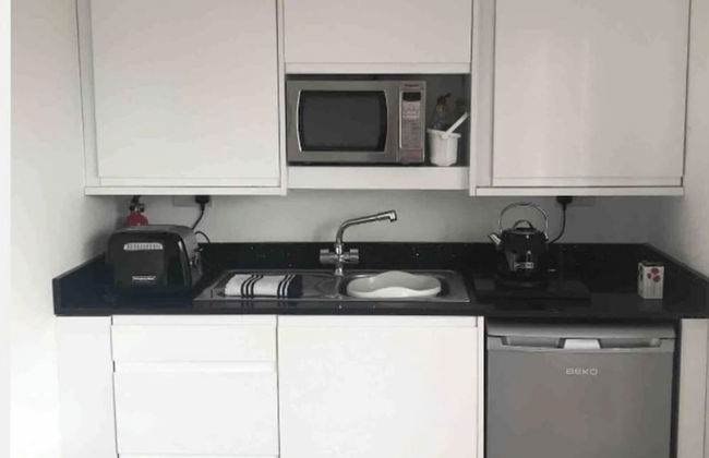 Hertford - Sleeps 2 - 92 Walking Score - Garden - Foto 6