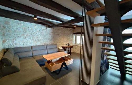 Villa Galant with Pool & Sauna Maru ini - Foto 2