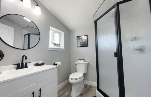 Cozy Entire Home Gateway to Sequoia Pet Friendly - Foto 3