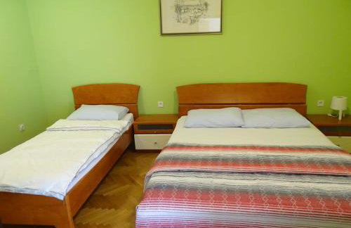 Zana Apartments - Photo 8