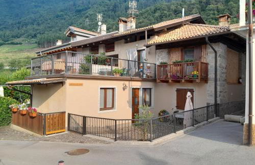 Casa Vacanze Garda Dolomiti crocevia tra laghi e montagne - Foto 1