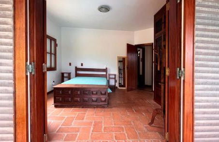 Spacious house with pool - 100m from the sea in Guaecá - Foto 48